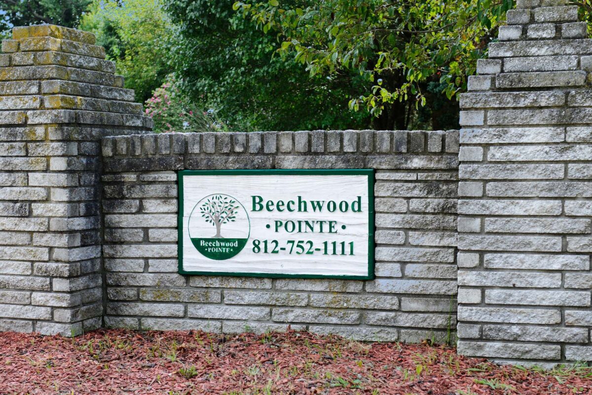 10-sign-beechwood pointe-4596