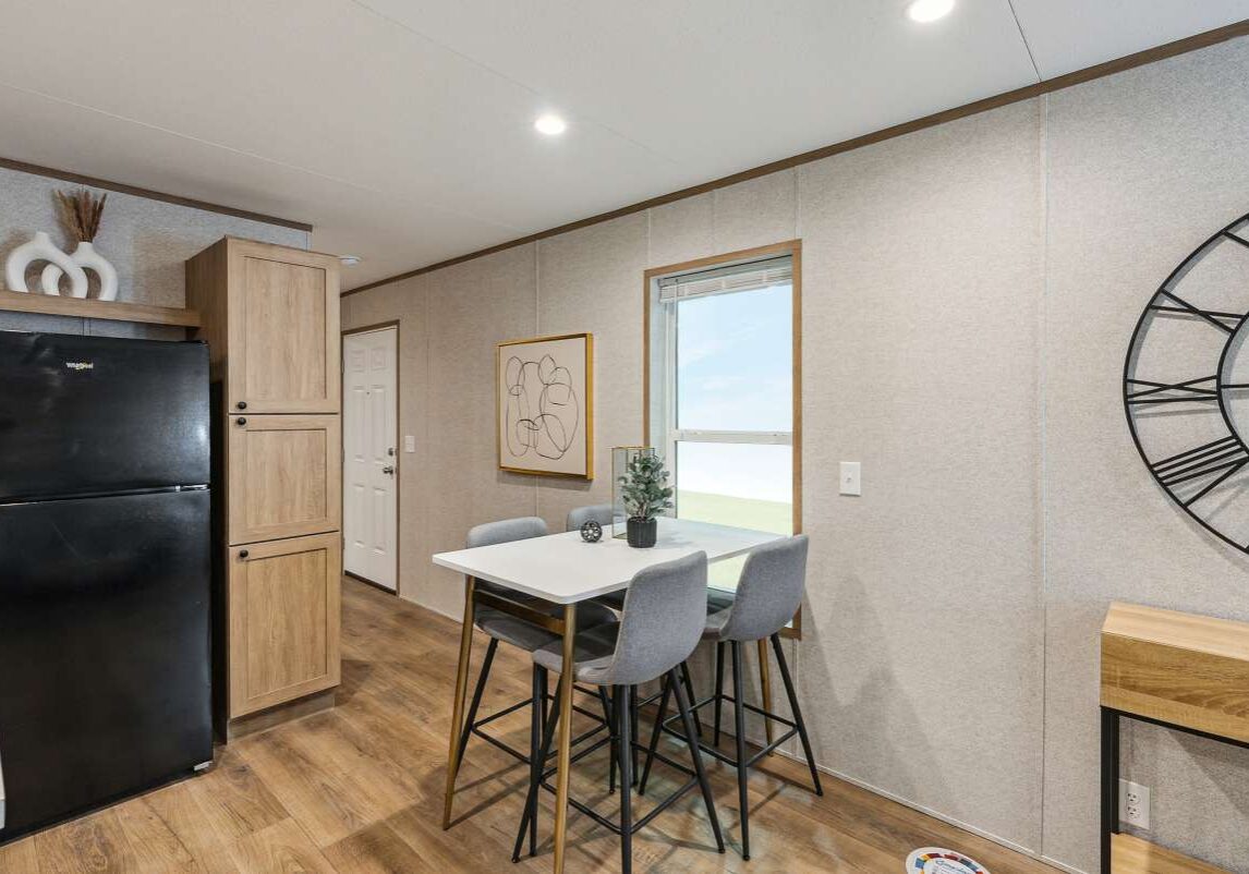 043-prime-vertex-dining-room