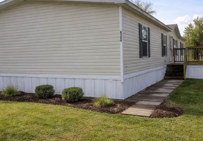 6326 Summer Lake