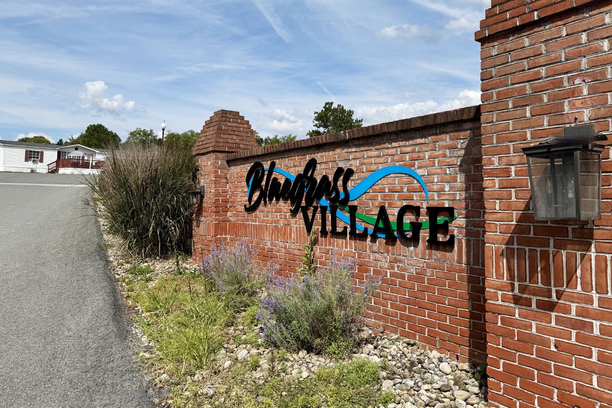 bluegrass village 202509-086