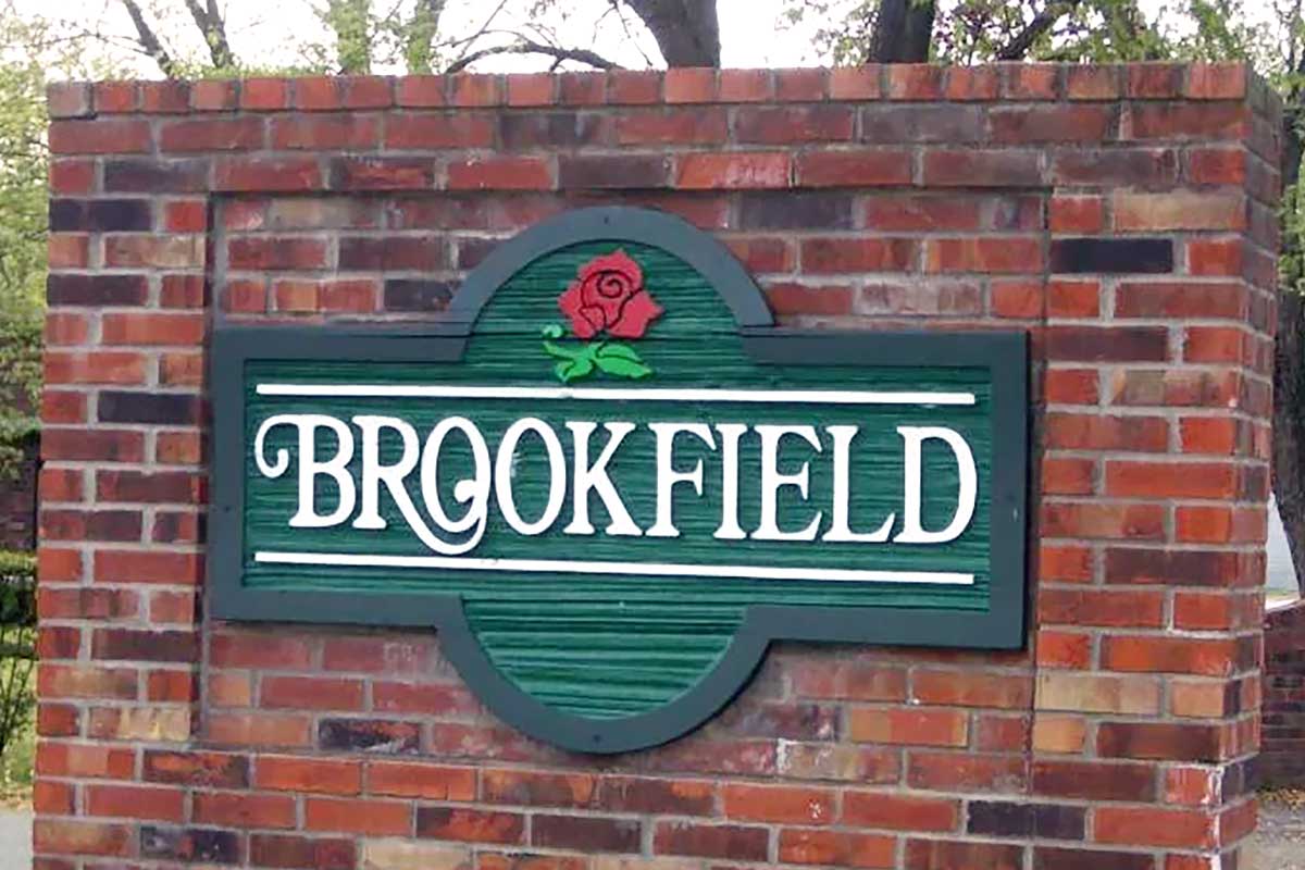 brookfield-louisville-sign-01